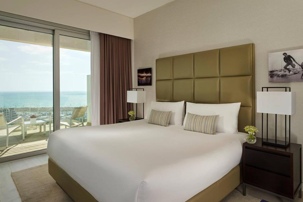 The Ritz-Carlton, Herzelia Екстериор снимка